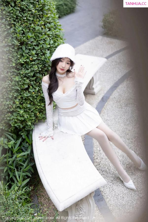 王馨瑶  [XiuRen]高清写真图 2023.12.25 No.7863 王馨瑶yanni 女神美腿第22张图片